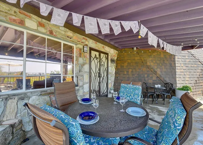 Holiday home Experience Staying In Geodome, Pool, Hot Tub, Bbq *